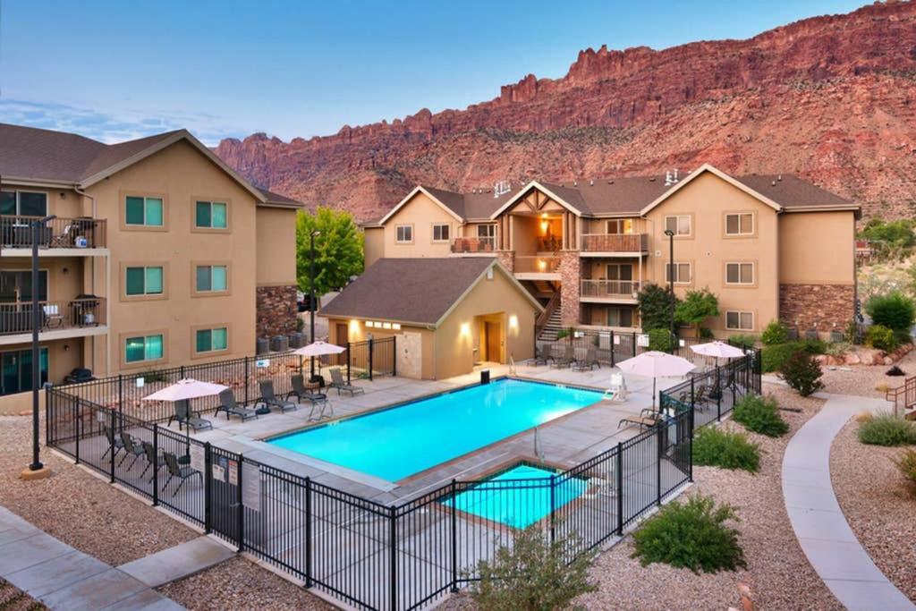 5H Our Redcliff Condo, Pool & Hot Tub Moab Exteriér fotografie